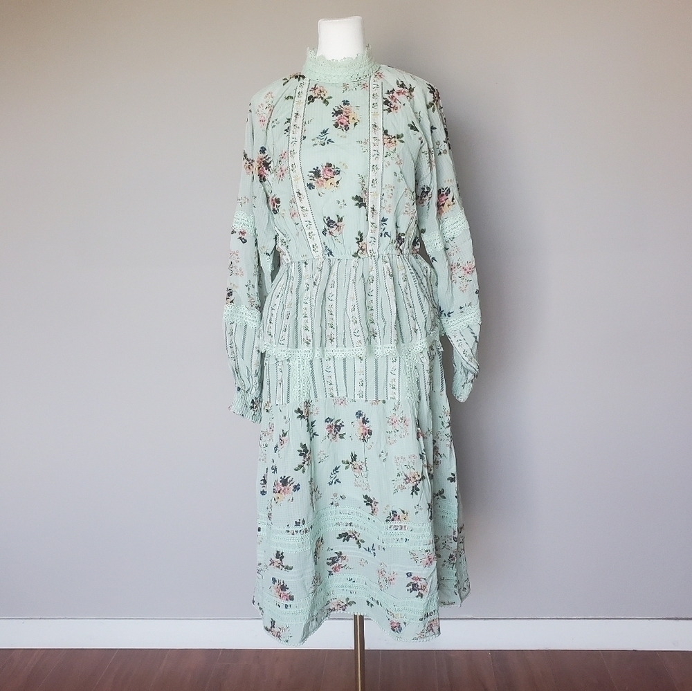 NWOT Anthropologie Hemant and Nandita Amour Floral Lace Skirt and Top Set Mint